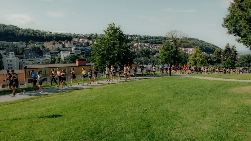 Mediocre Athletics Club (M.A.C.)