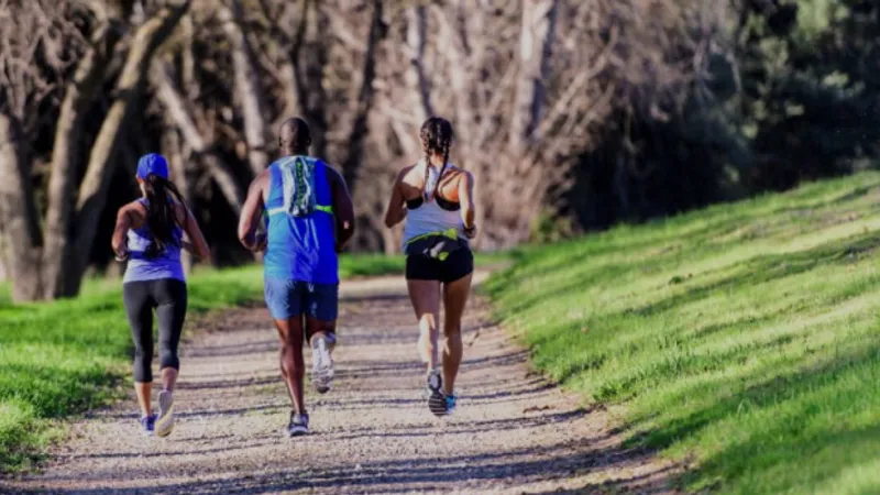 L Street Running Club in Boston