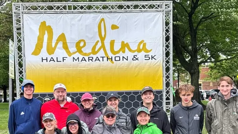 Medina County Road Runners in Medina