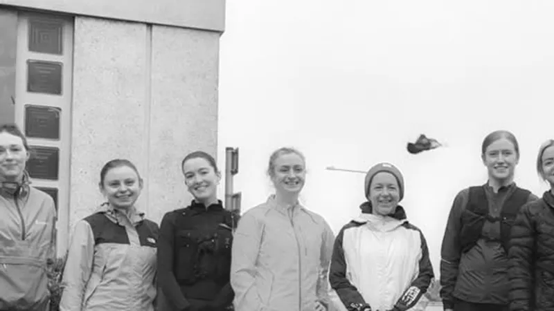 AbergavennyGirlsRunning in Abergavenny
