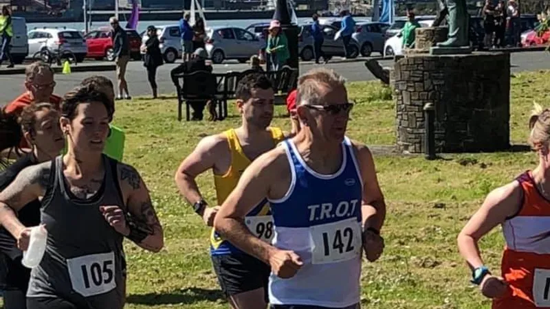 Mark Lee Running in Saundersfoot