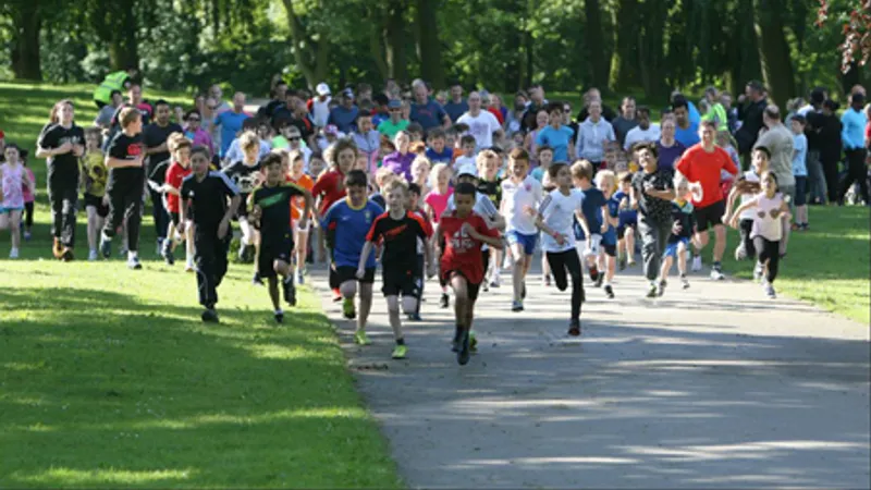 Roundhay junior parkrun in Leeds